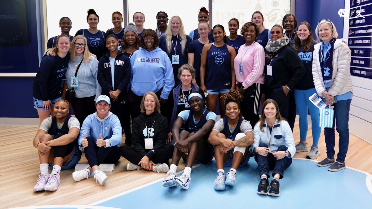 Carolina Women's Basketball tweet media