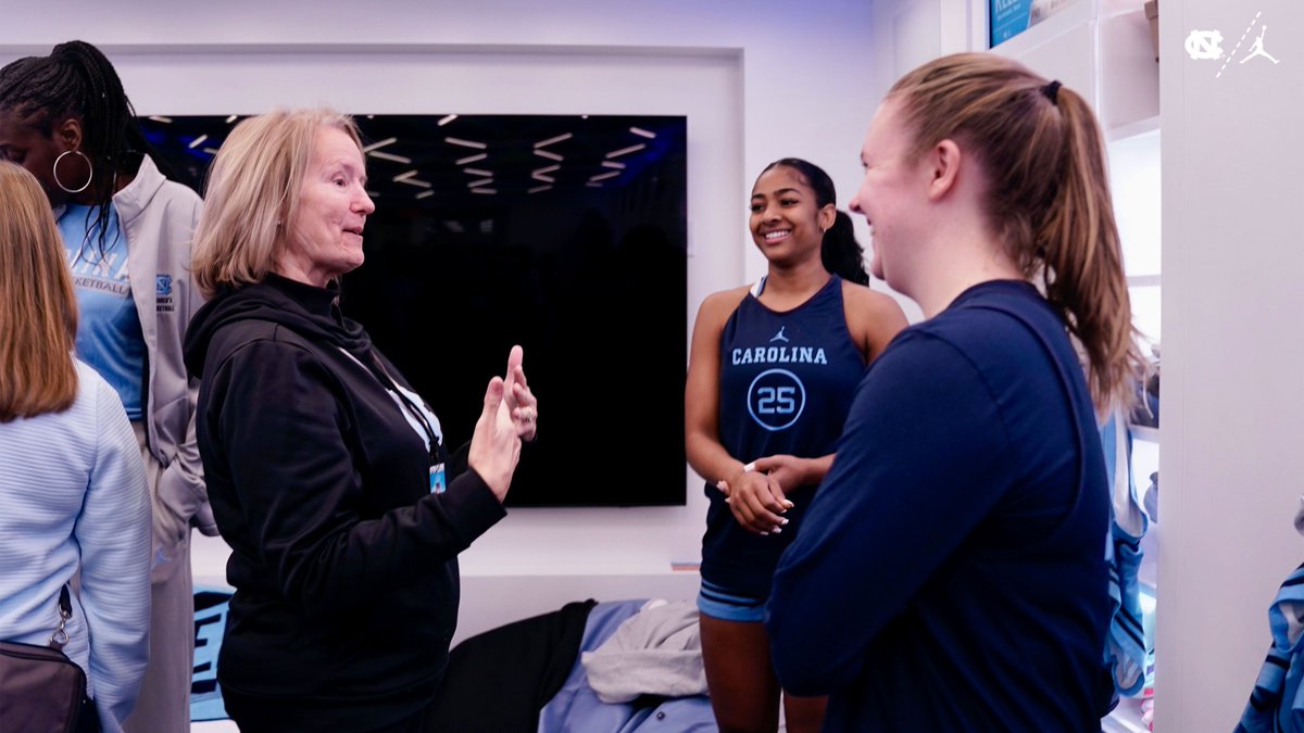 Carolina Women's Basketball tweet media