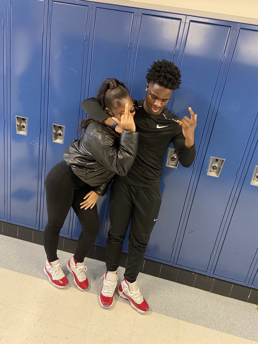 Kloeuncutt's tweet image. Twin, I really don’t think I would ever be able to process this. 💔You brought so much life into this world, God really got us with the one. Our friendship was so pure you always looked out! So glad God put you in my life. forever repping your name🤞🏽
#LLSWIPE❤️ Stevo’s world🕊️