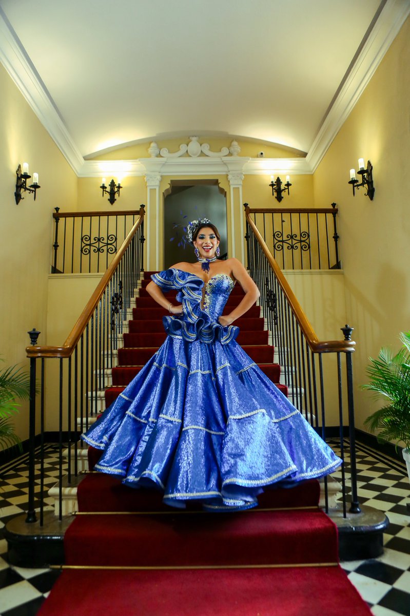 ¡Los espero en mi coronación el 27 de enero en la plaza de la Paz! 👑🌺

Es para mi un honor ser la primera reina del <a href="/carnavaldela44/">Carnavaldela44</a> que tendrá su show de coronación transmitido por mi casa <a href="/CanalTelecaribe/">Canal Telecaribe</a>, un espectáculo con más de 200 artistas en escena. 🎉😍