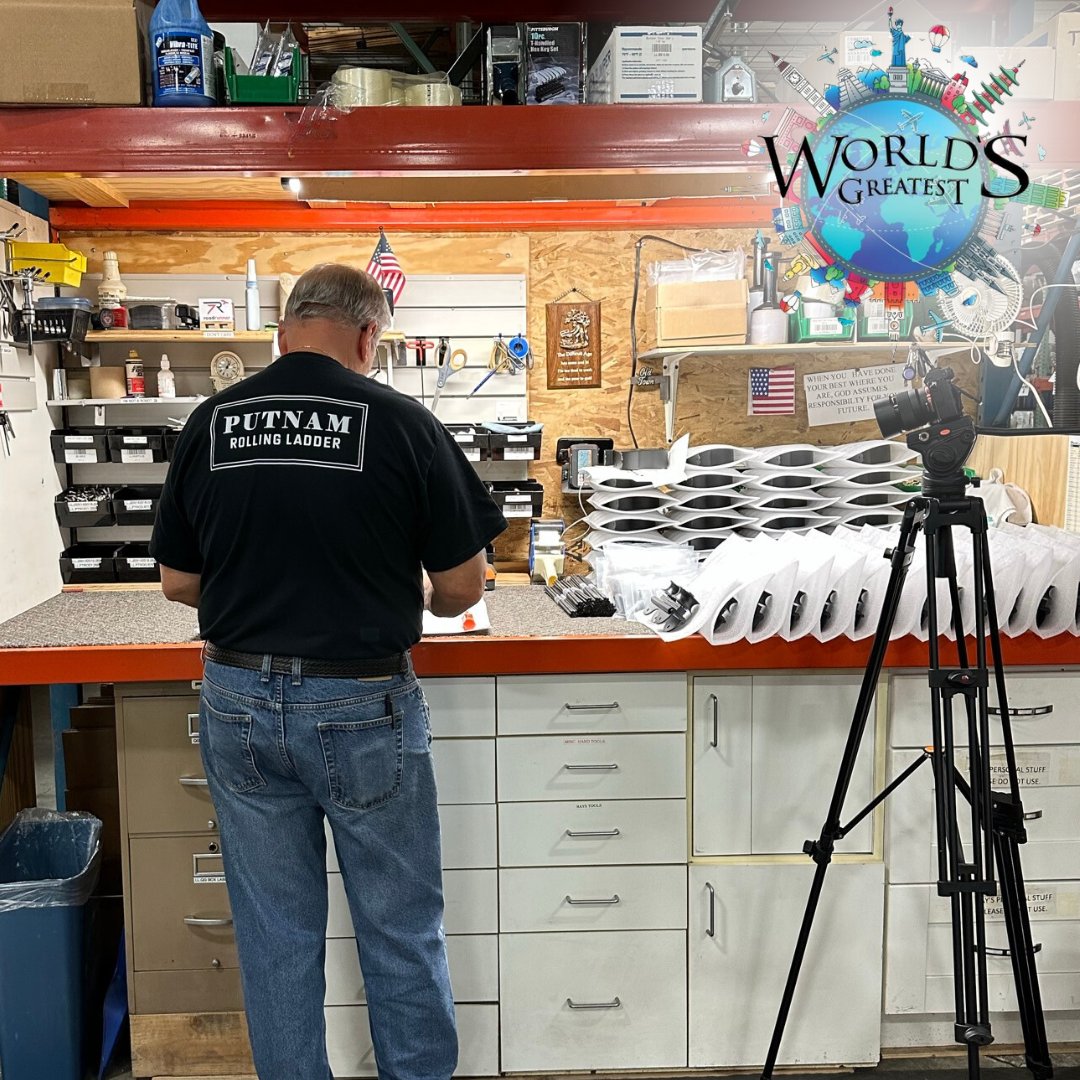 CSHardware's tweet image. Make sure to tune into to see Putnam Rolling Ladder on episode 359 of World&apos;s Greatest!... View the episode on DirecTV: Channel 353, DISH Network: Channel 203 or cable:  depending on your local area and carrier. 

Don&apos;t miss us at 1pm (CST)! 

#WorldsGreatestTV #LookMomImOnTV