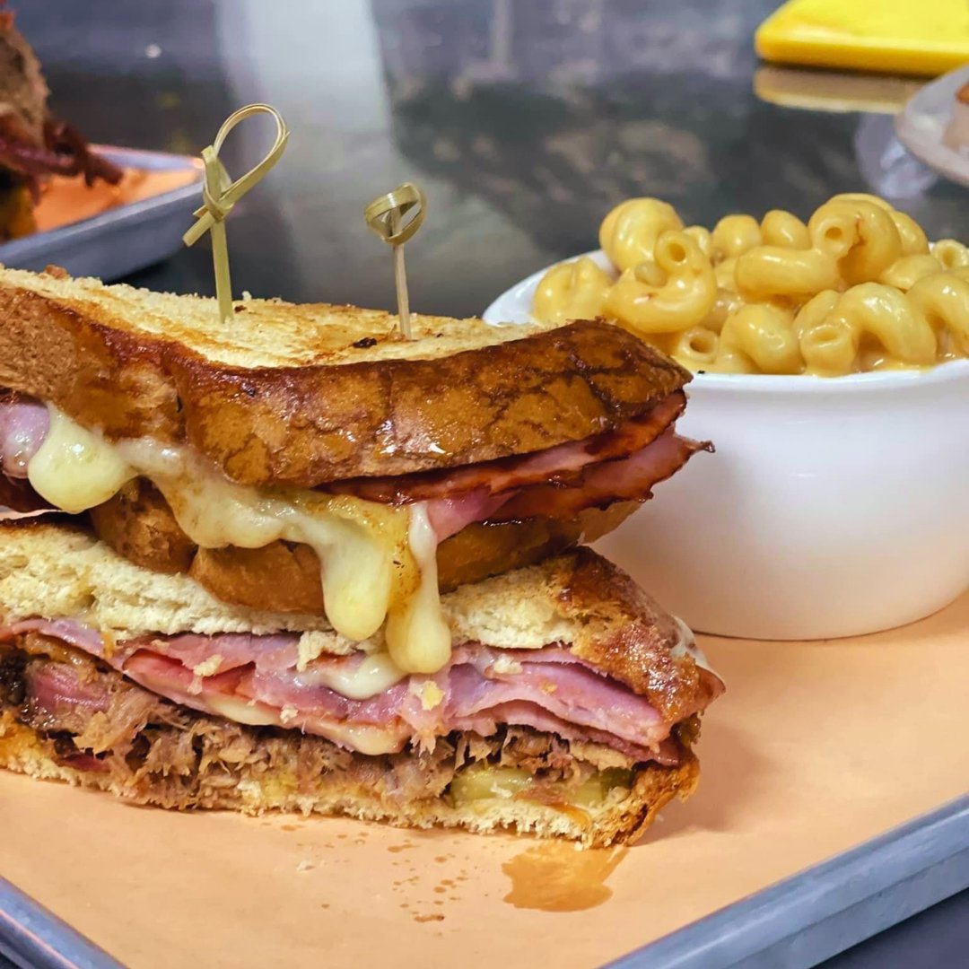 bullnbones's tweet photo. That cheese tho 🤤🤤 https://t.co/dHWHlo9T0C