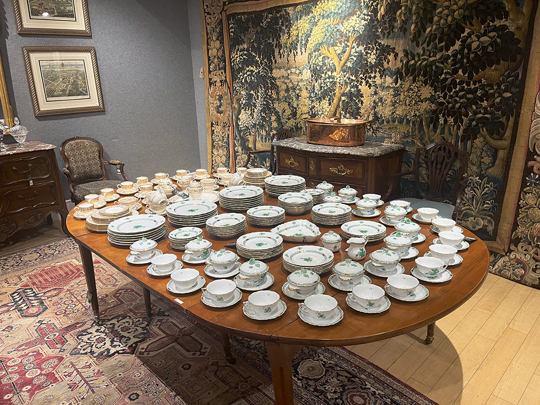 Our exhibition is now open! Visit us this weekend and view our Entertaining with Style sale! You couldn't go wrong, from dinner services and glassware to an array of diverse cocktail shakers and more.  Exhibition 1/13-1/15 at Doyle. Place bids at Doyle.com