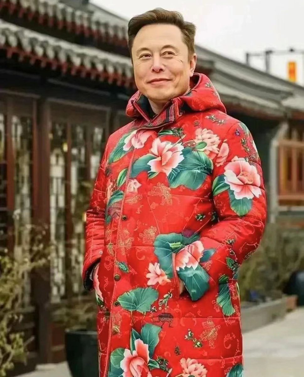 RealJeffWiseman's tweet photo. This is blowing up weibo and wechat today here in China.  Honestly, I think it looks comfortable and warm. I'd wear it for Spring Festival.  AI strikes again?  @elonmusk https://t.co/VXPW9YU2hc