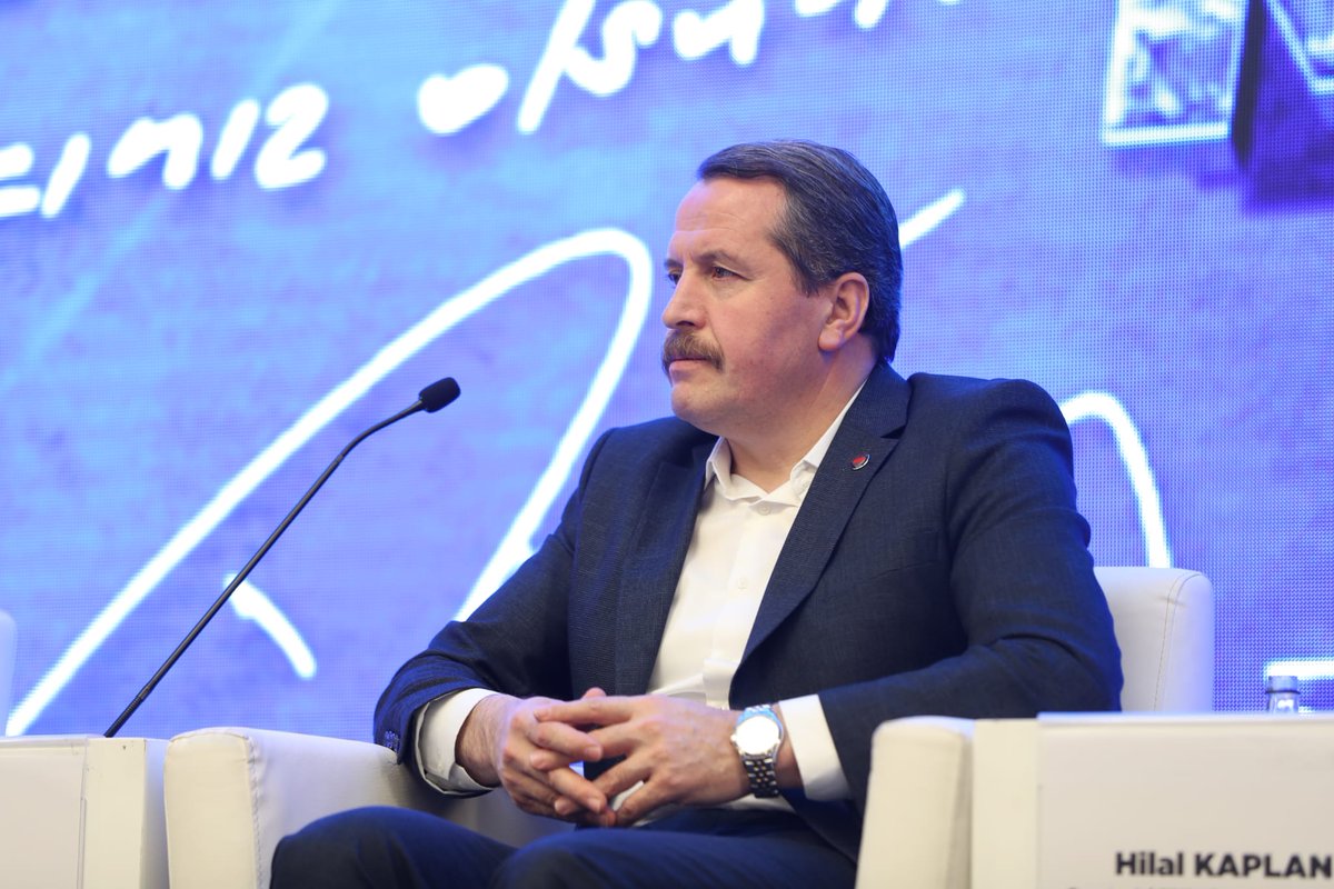 MemurSenKadin's tweet photo. 28 Şubat Ögrenci Derneği ile birlikte organize ettiğimiz "Sabır ve  Mücadele 28 Şubat Öğrenci Derneği Büyük Buluşma" başlıklı programı gerçekleştirdik.

@MemurSenKonf 
@MemurSenKadin https://t.co/b8fNl82p1O