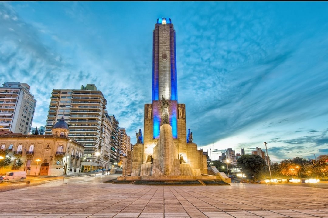 nicolasmaggi87's tweet photo. POR QUÉ TENÉS QUE VENIR A ROSARIO ESTE VERANO

La Asociación Empresaria Hotelero Gastronómica de Rosario (AEHGAR) está haciendo un SUMMER SALE como campaña de promoción turística con descuentos zarpados de 20, 30 y 40% en hoteles para los que se hospeden durante enero.