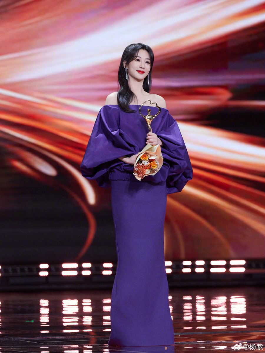 YangZi ~หยางจื่อ 杨紫~💜 tweet media
