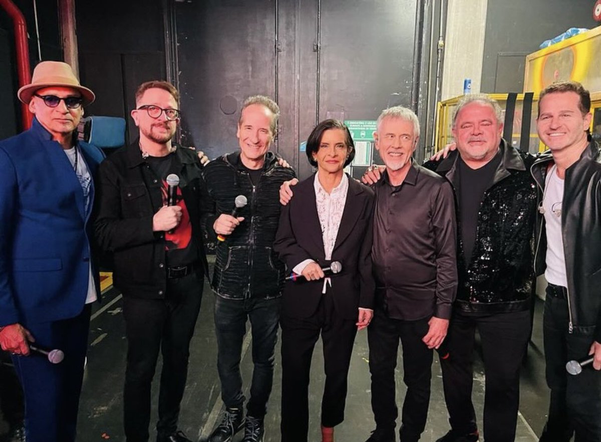LeoJaime's tweet photo. Hoje, no #AltasHoras, Especial anos 80 ao lado de grandes artistas e amigos queridos. Quem assistir, comenta! 

📺 @tvglobo https://t.co/DNypoeMU1A