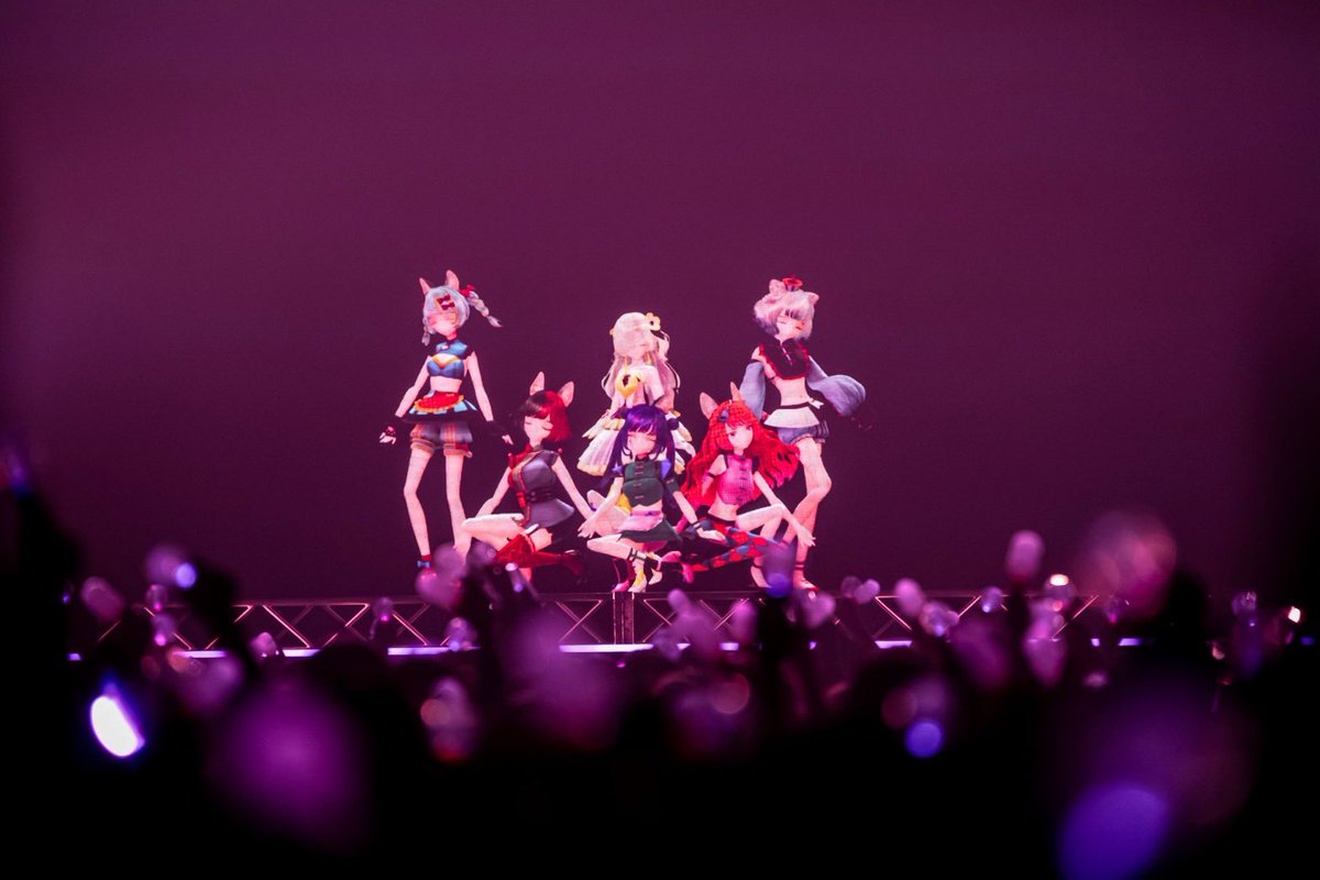 isekaijoucho's tweet photo. V.W.P 2nd ONE-MAN LIVE「現象II-魔女拡成-」

お越しくださった皆さん、本当に本当にありがとうございました🪄✴︎🤝(；；)

皆の顔を見た瞬間、やっと開催出来たという安堵や、良い歌を受け取ってもらうんだという緊張感、みんなが今日の為にそれぞれの生活がある中、足を運んでくれた事、それくらいに私たちの歌を愛してくれている事、全てが愛しくて嬉しくて、幸せな瞬間の連続でした。

私たちのライブ、いかがでしたか !!!
でも…その答えを私は知っている…
みんなの歓声が会場中に鳴り響いてたもんね。

ずっと一緒に走ってきたメンバーと一緒に、大切な人の前で歌わせてくださり、本当にありがとうございました !!!

これからもV.W.Pと一緒に !
人生をはちゃめちゃに楽しんでいこうね !!!!! 🌍

今日は本当にありがとうございました !!! 🌸

#VWP現象2 #神椿代々木決戦