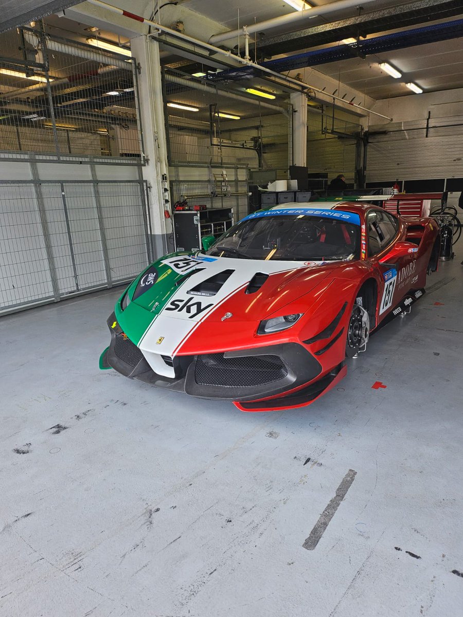 Kicking off the 2024 season at  <a href="/CIRCUITOESTORIL/">Circuito Estoril</a>  #GTWinterSeries #CircuitoEstoril #Ferrari <a href="/Ferrari/">Ferrari</a> <a href="/AFCorse/">AF Corse</a>