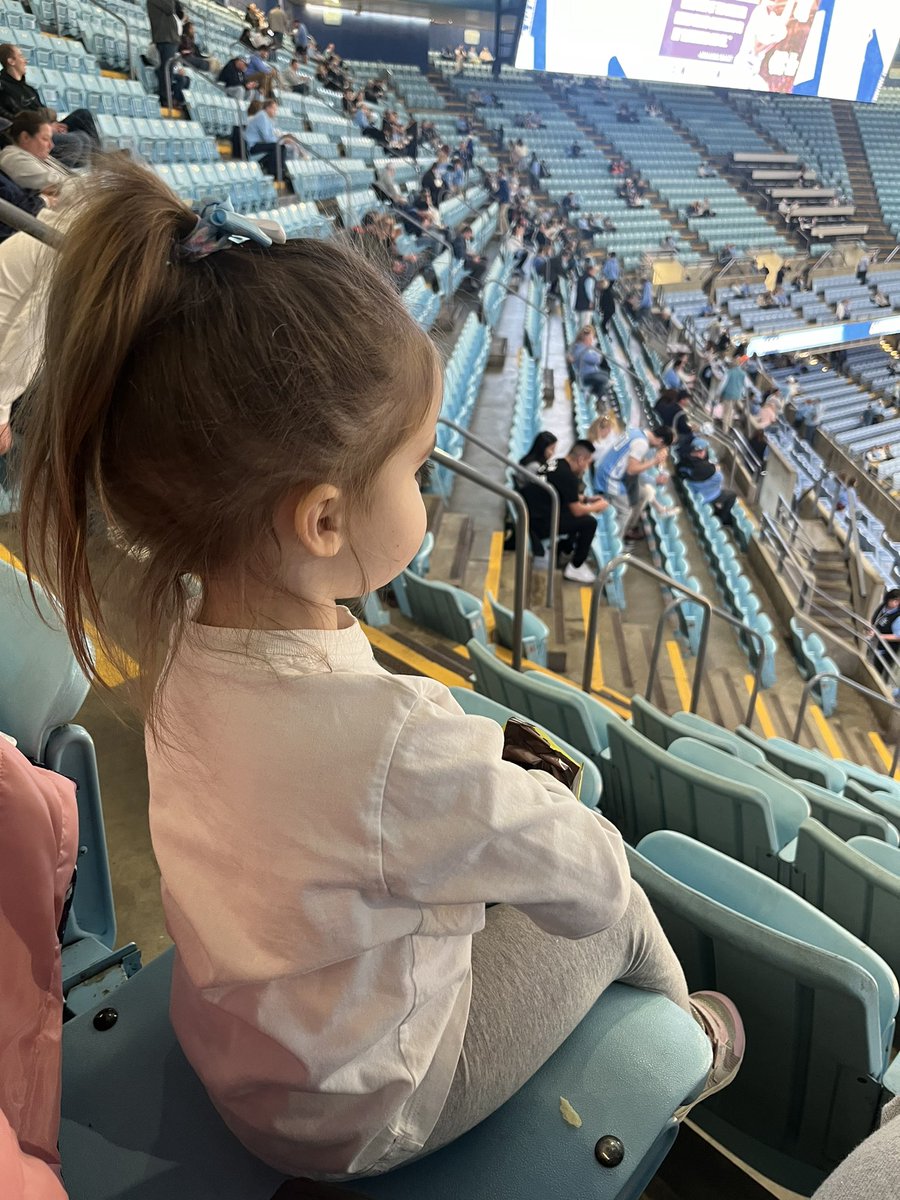 BrandieEhrmann's tweet image. #UNC athletics littlest biggest fan #kidsramsclub @UNC_Basketball @Rameses_UNC #sohappy #basketball