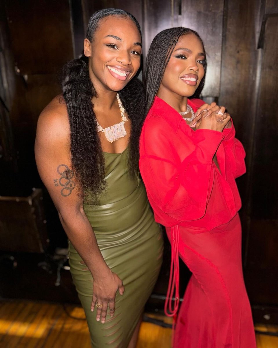 •—/ 📸 • <a href="/RyanDestiny/">RD</a> &amp; <a href="/Claressashields/">Claressa Gwoat Shields</a> at her birthday celebration last night 🤎 •

#ClubRD