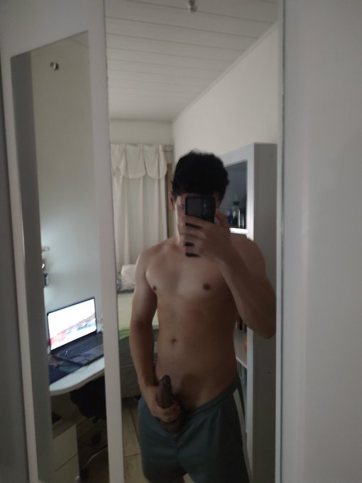 I wanted to see my black dick inside a pink ass https://t.co/kFl6RinNRD