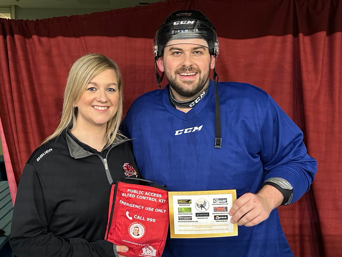 Also a huge thanks to @ersportstherapy and @AdamsAngels47 for supplying a bleed protection kit to the Stars and every club in the EIHA and beyond.