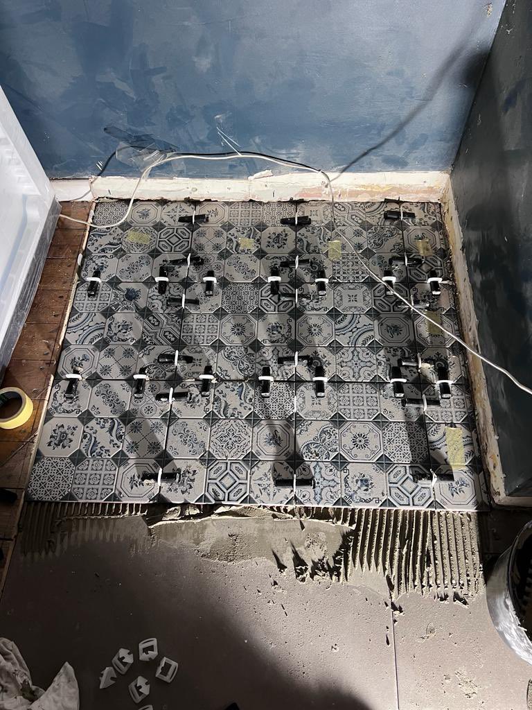 Princese Zeltīte tweet media