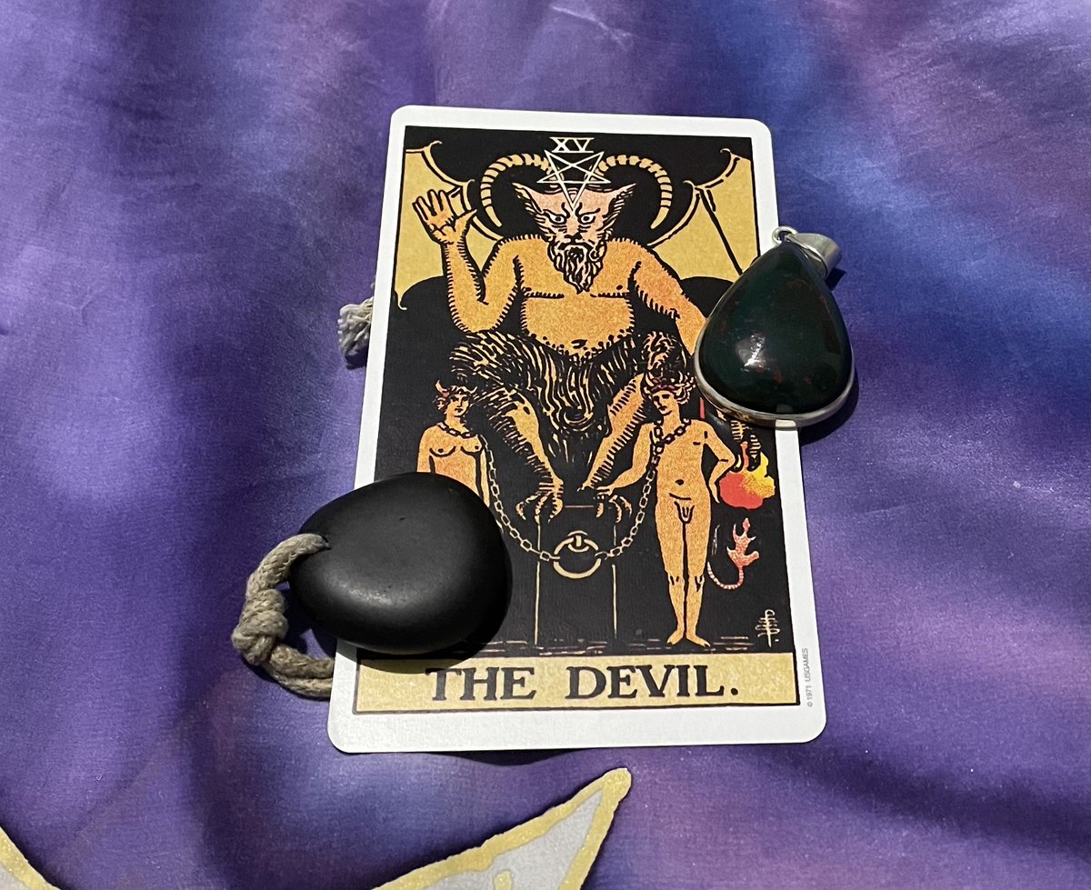 In the latest #PaganPathwaysUK blog we're taking on ignorance by explaining why pagans don't worship the Devil! Read it at paganpathways.uk/f/why-pagans-d… and please share, and subscribe to receive a free #tarot reading!
#pagan #paganism #witchcraft #wicca #witch #paganblog #paganwriting