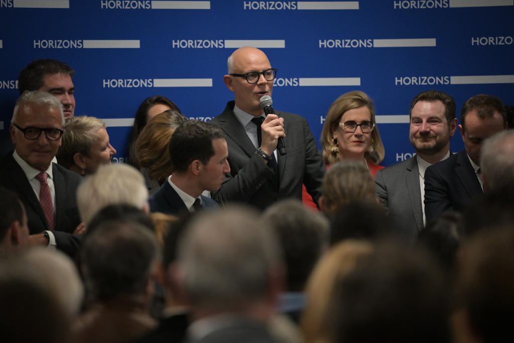 Horizons tweet media