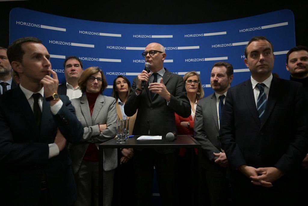 Horizons tweet media