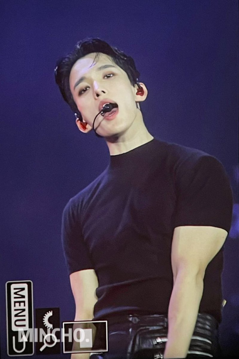 i just know that thousands of cuties cathering just fell to their knees (me)