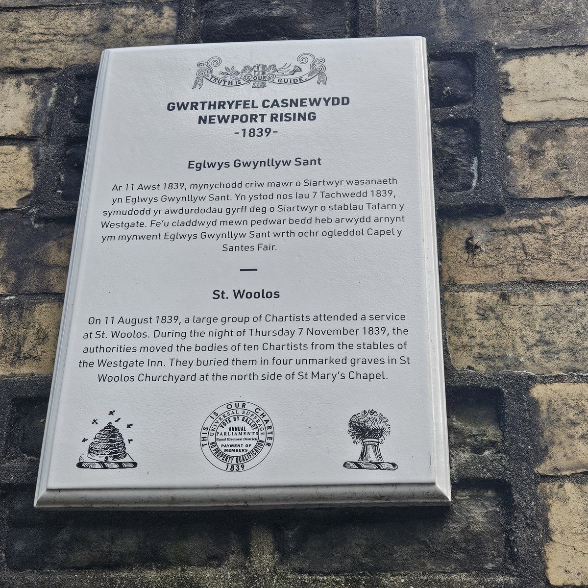 helenmitchell13's tweet photo. Newport innit #chartists https://t.co/VLetxEIUQS