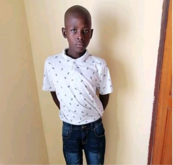 *Missing Child*

12 Year Old Thapelo Mahlangu last seen 04 January 2024 in Block B Mabopane, North of Pretoria. 

Earlier this month Thapelo’s grandmother was found brutally murdered, her body wrapped and discarded in front of her own yard.
Anyone info call SAPS 08600 10111.