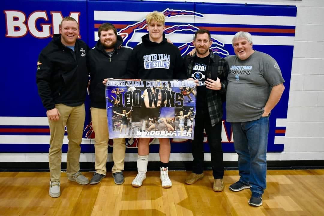 Gavin Bridgewater quit basketball after his freshman year. In just two seasons Gavin hit 100 wins. 

Never too late to give wrestling a try. 💪🏼

#IAhswr