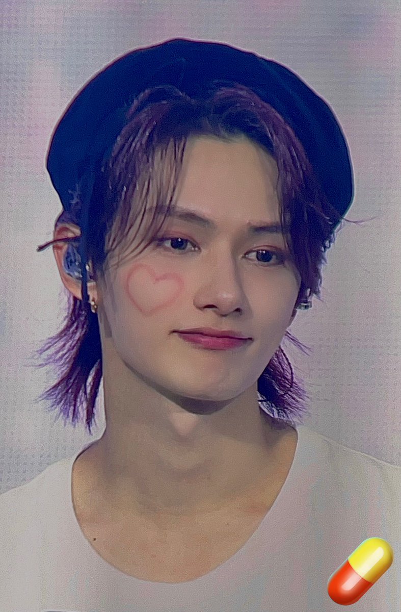 6_capsule_9's tweet photo. 240114 FOLLOW p
#문준휘 #JUN #文俊辉 https://t.co/ZPTJXE20aU
