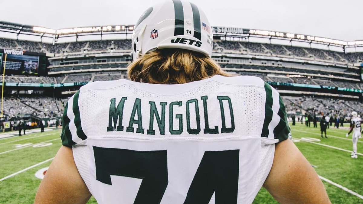 jets_stan's tweet photo. 🎉HBD to #74, @nickmangold, who turned the big 4-0 today! BBQ mogul, self-prescribed “Manny”, and one of the most prolific centers the Jets has ever had. From ‘06-‘16, Nick never missed a game (164), went to 7x Pro Bowls, and spent his whole career as a #NYJet. #JetsLegend #HOF https://t.co/VqVXkCDLRr