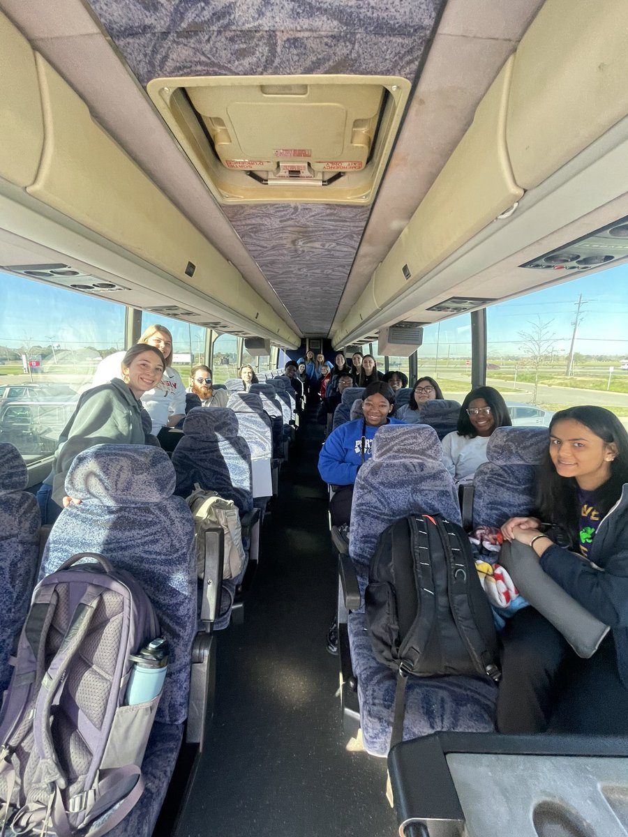 wbrpanthers's tweet photo. Big time, @wbrpantherstuco @ @PortAllenPels heading to Shreveport for State Student Council Convention. Forecast cutting it short but will be a great experience. THANKS to our sponsors: Ms. Curry, Guidry, &amp; Theriot, &amp; Mr. Conway. https://t.co/HINSyOzYmP