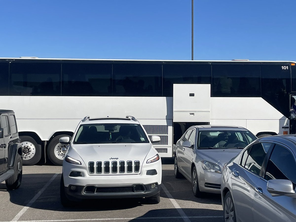 wbrpanthers's tweet photo. Big time, @wbrpantherstuco @ @PortAllenPels heading to Shreveport for State Student Council Convention. Forecast cutting it short but will be a great experience. THANKS to our sponsors: Ms. Curry, Guidry, &amp; Theriot, &amp; Mr. Conway. https://t.co/HINSyOzYmP