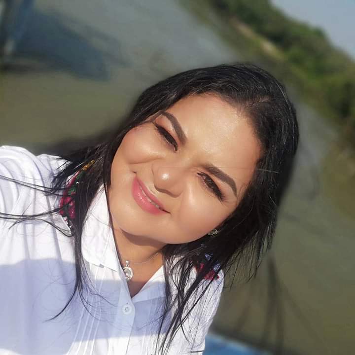 Rositavalos's tweet photo. Repito: Me amo y me aceptó en todas mis facetas de la vida, y tú ya te aprendiste a valorar? #mujerbendecida🌹
 #Convalores🌹
#lavidaesasi🌹
#lavidaeshoy 🌹 https://t.co/8eak0ByAJH