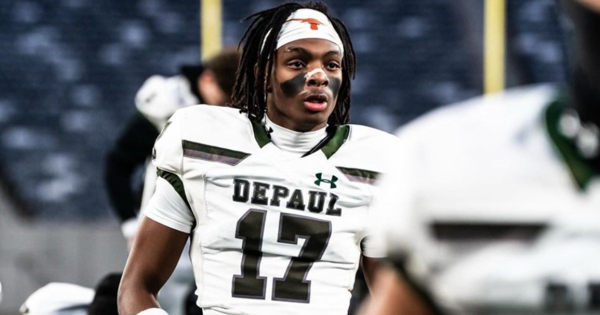 MikeTSinger's tweet photo. 2025 WR Elijah Burress — son of Super Bowl champ Plaxico Burress — has seen his recruiting stock soar this week.

He added an offer from Notre Dame a couple days ago ☘️

Story: https://t.co/GoRmMD4SNv https://t.co/YhiJxsP5ui