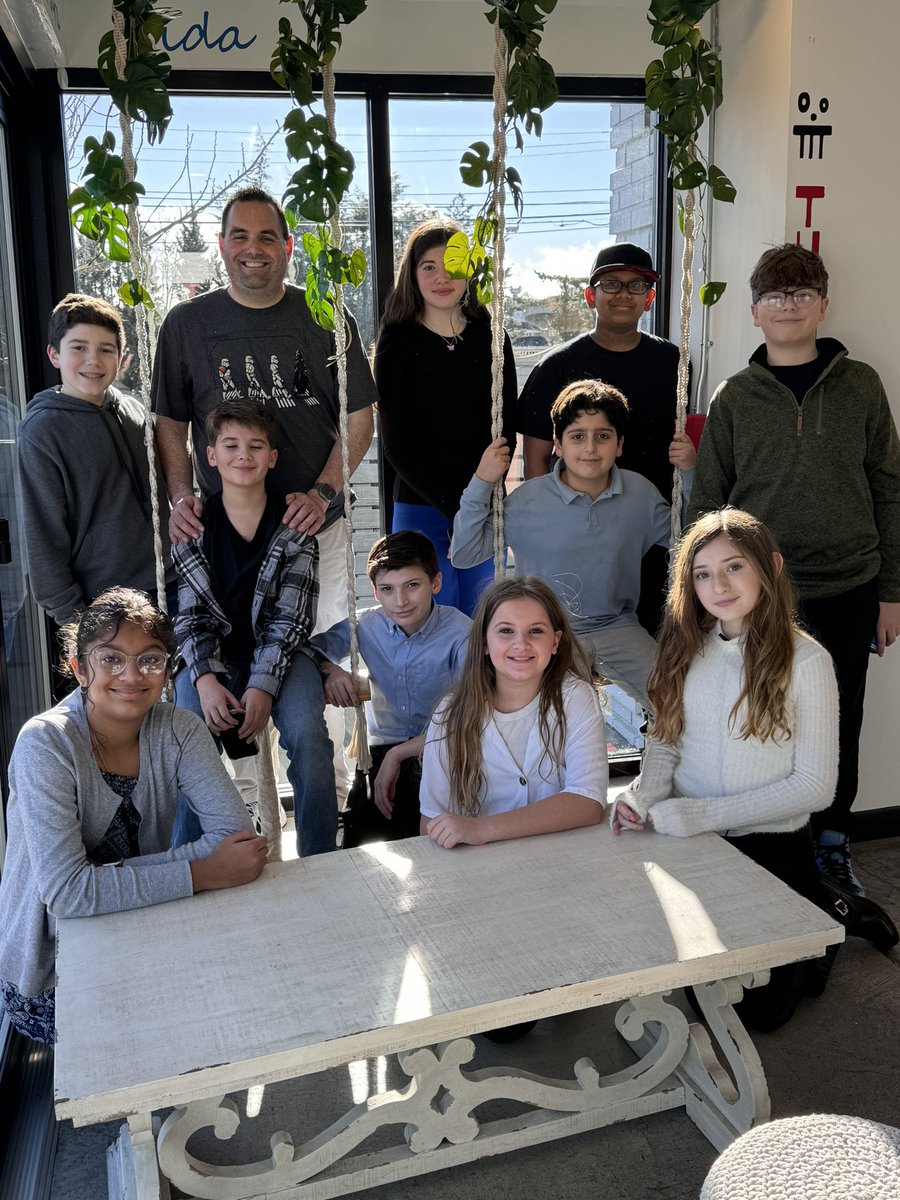 SPECIAL THANKS to Tulum Tacos in Mineola for allowing us to film #MineolaKai on location today! #MineolaProud <a href="/MineolaMS/">Mineola Middle School</a>