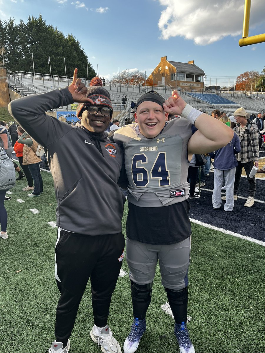 ejhendrix75 tweet media