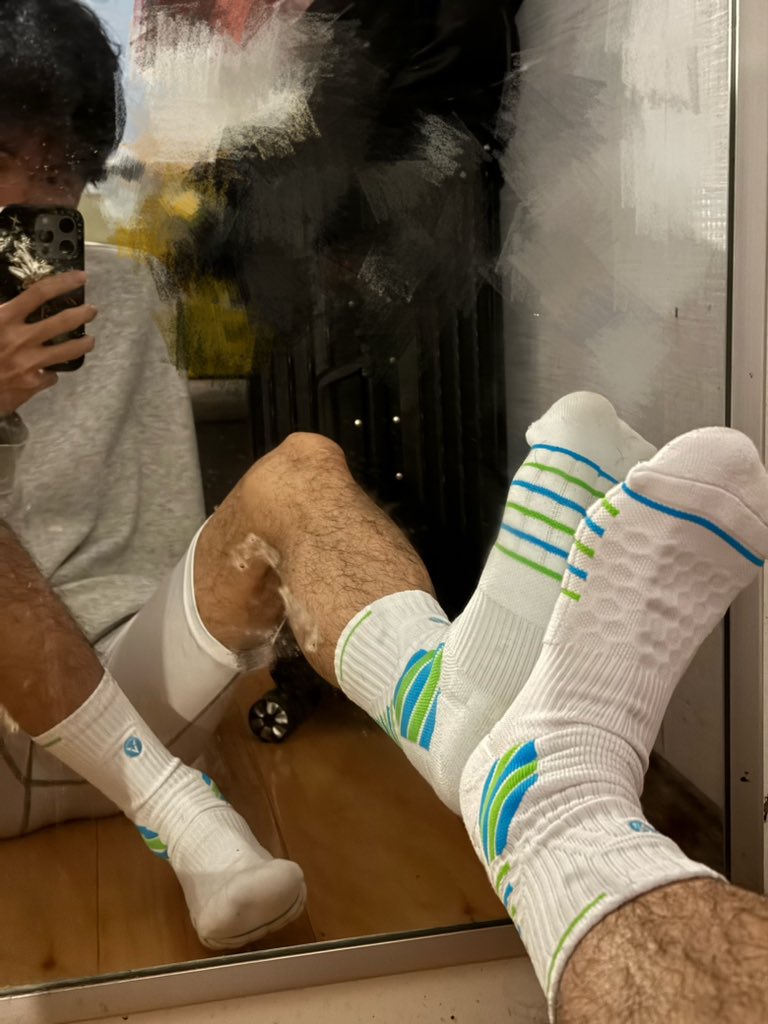 z_tay13's tweet photo. 玩不玩艾斯爱慕 https://t.co/WobkyCKUKM
