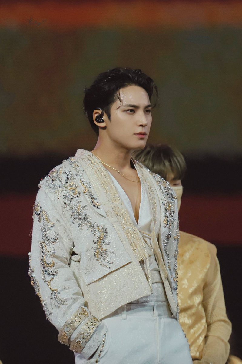 mingyuhourly's tweet photo. #MINGYU #민규 #세븐틴 #SEVENTEEN @pledis_17 https://t.co/MPavSeOn9X