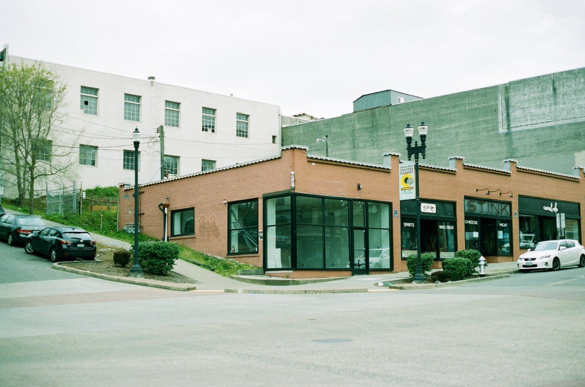 colormeCHD's tweet photo. Film shots #canonae1program #35mm https://t.co/RvR1kuzxrS