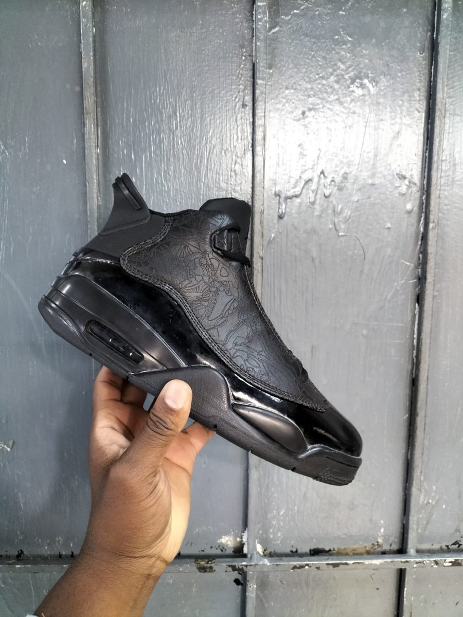 worldofkicksmw's tweet photo. Air Jordan “Dub Zero”
Price :MK84900(Boxed)
Order origin📍: SA🇿🇦
Delivery : Standard of 5 to 10 days
@worldofkicksmw 
.
.
.
#theworldofkicksmw #airjordan #airjordandubzero #dubzero #sneakerculture #sneakerhead #malawifashion #malawi https://t.co/UgqCd4N5JV