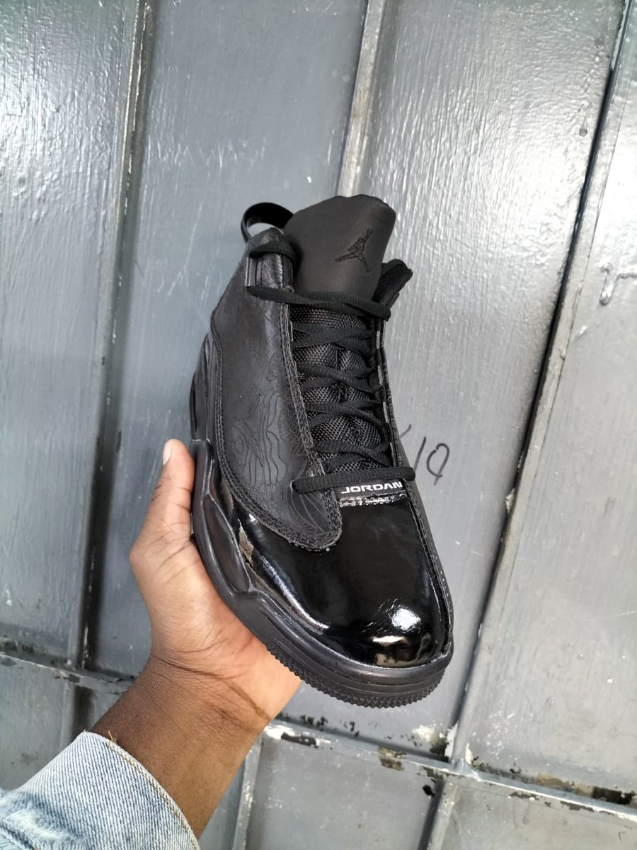 worldofkicksmw's tweet photo. Air Jordan “Dub Zero”
Price :MK84900(Boxed)
Order origin📍: SA🇿🇦
Delivery : Standard of 5 to 10 days
@worldofkicksmw 
.
.
.
#theworldofkicksmw #airjordan #airjordandubzero #dubzero #sneakerculture #sneakerhead #malawifashion #malawi https://t.co/UgqCd4N5JV