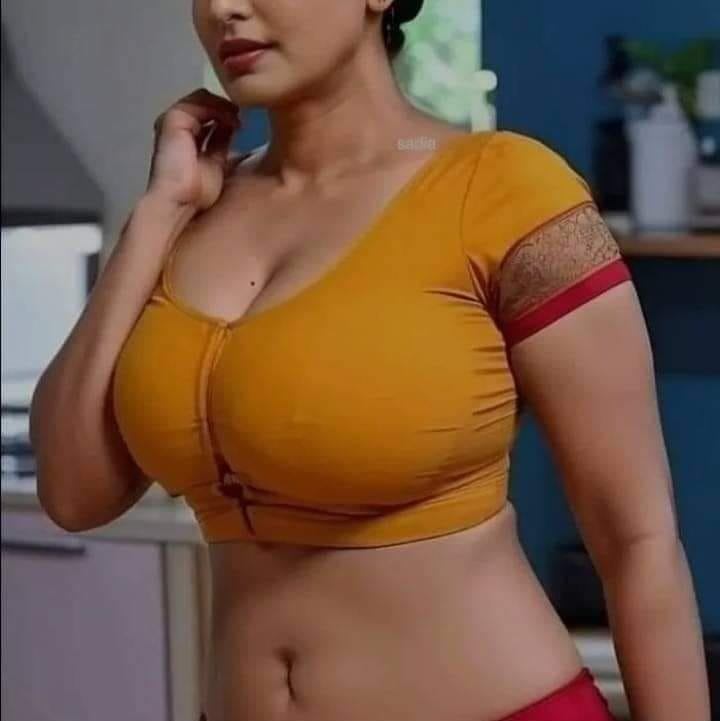 Nilim51574's tweet photo. তোমার ধনটা দাও। চুষে মাল বের করে দেই। https://t.co/S4KpBwbBUW