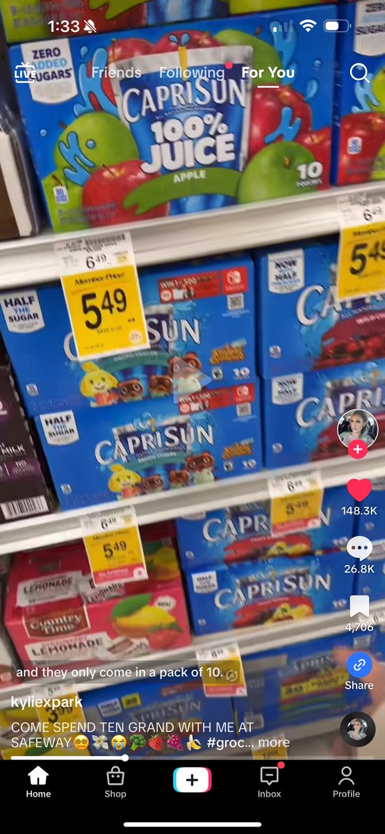 ihavebrewster's tweet photo. THERES ANIMAL CROSSING CAPRISUN?????????????????? https://t.co/0FYKATvOJ1