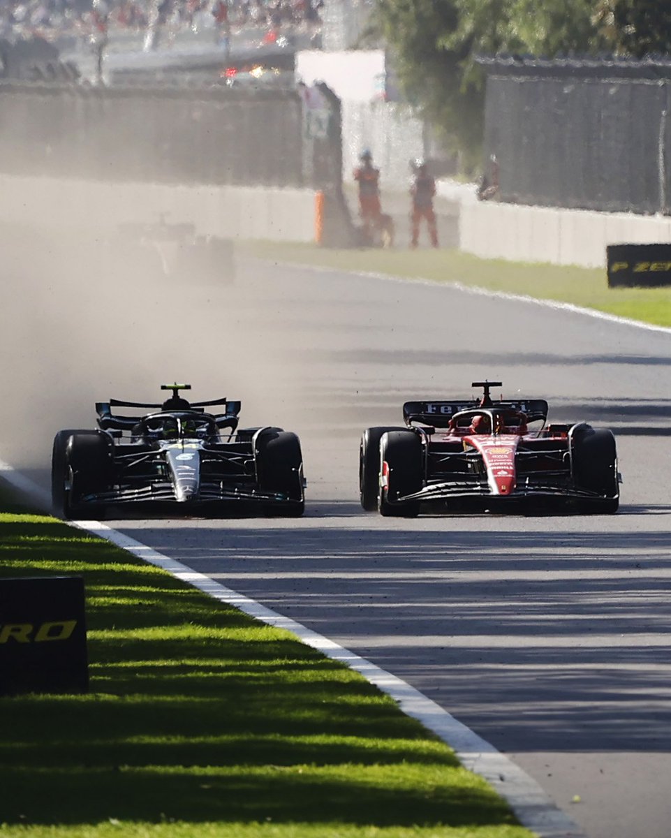 MercedesAMGF1's tweet photo. Missing this ❤ https://t.co/DHBsDbg9Sl