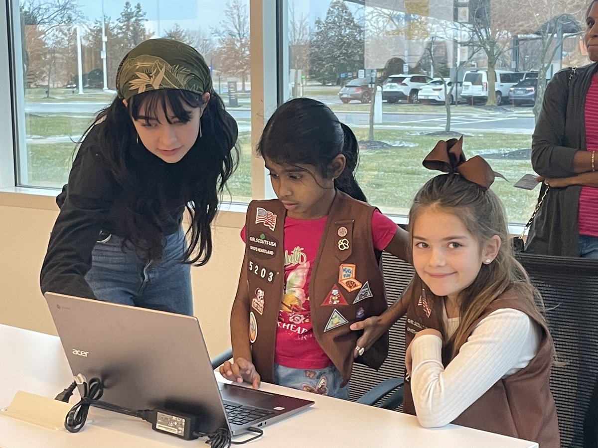 GirlScoutsOH's tweet photo. We are having so much fun learning all about STEM and coding with @jpmorganchase  and @GirlsWhoCode  - we are decoding ciphers, building video games, and even seeing holograms of ourselves thanks to the pros! Stay tuned for more updates from today’s exciting program! https://t.co/11n7NVVr0F