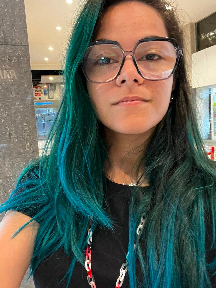 cokastar's tweet photo. Banda, me acaban de entregar mis lentes.. 😌🤓
🤩¿Opiniones?🤩
Recuerden que tienen 20% de descuento en lentes completos (aros+lentes) en #Optirex, con mi código #CokaRex. Hasta el 29 de Febrero. Más info en: https://t.co/jFwQU92rF5 https://t.co/fUBMKG643s