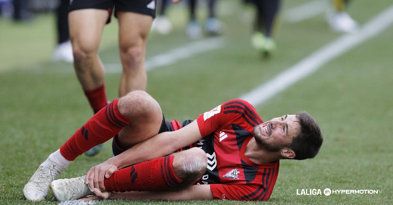 CDMirandes's tweet photo. 🚑 𝗣𝗔𝗥𝗧𝗘 𝗠𝗘́𝗗𝗜𝗖𝗢 | @javiermarton9 

¡Estamos contigo, Javi!

#FuerzaMartón