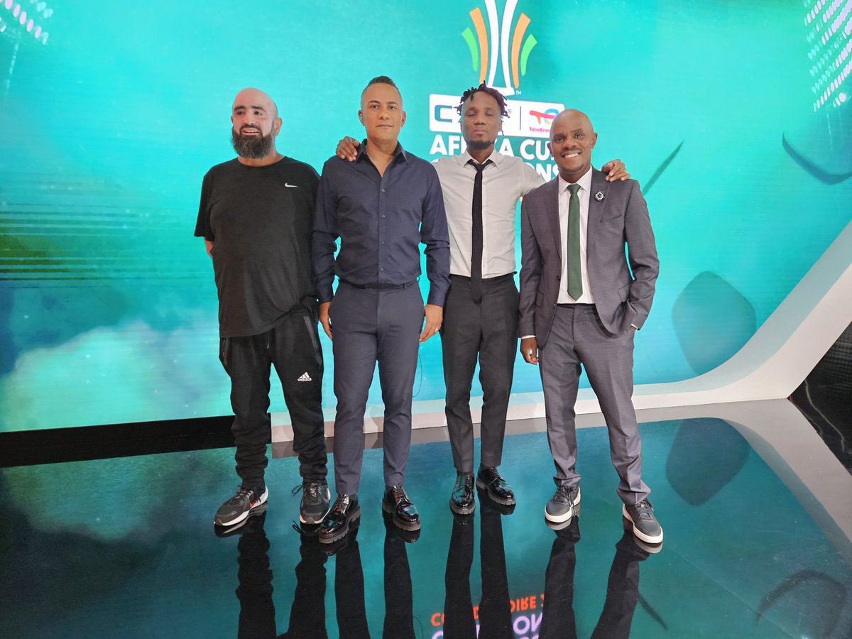 yusufsa's tweet photo. Ready to work on my 9th @CAF_Online #AFCON2023 with #SSFootball @thomasmlambo @stiga_f  @thetrueteko 📸@grant_bisset https://t.co/ooHbfHfUXc