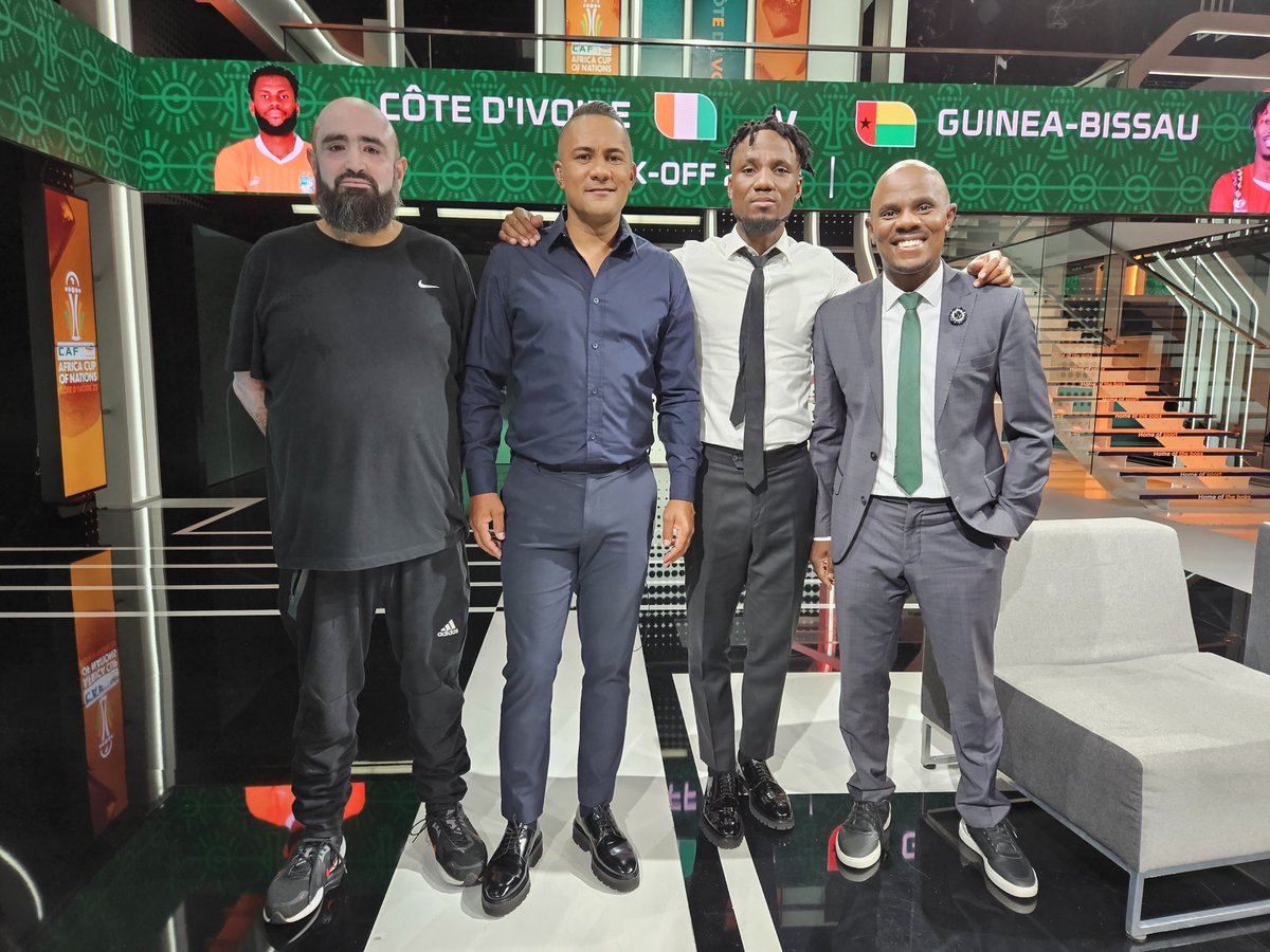 yusufsa's tweet photo. Ready to work on my 9th @CAF_Online #AFCON2023 with #SSFootball @thomasmlambo @stiga_f  @thetrueteko 📸@grant_bisset https://t.co/ooHbfHfUXc