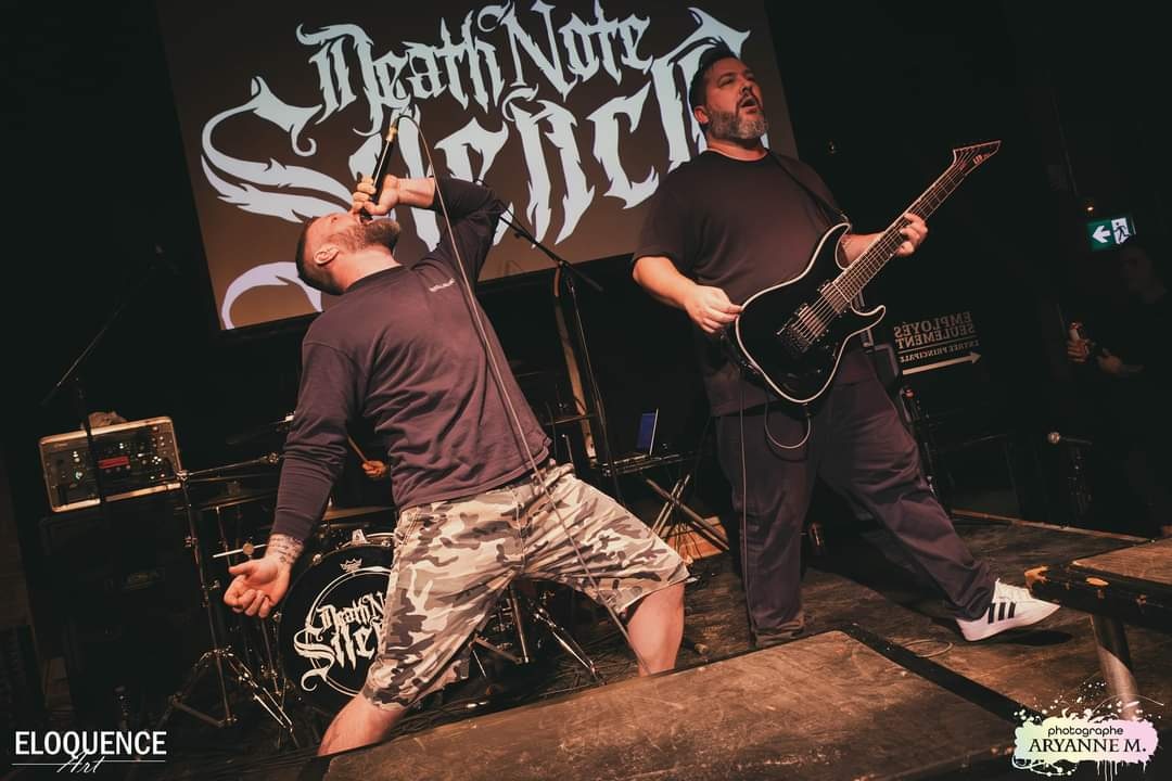 DeathNoteSilen1's tweet photo. Still strong! https://t.co/93fxLUbXjg