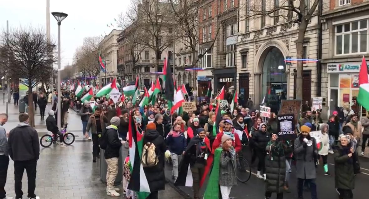 mhdksafa's tweet photo. Thank you WORLD.

Don’t stop talking about Gaza. https://t.co/RcOZDctjOm