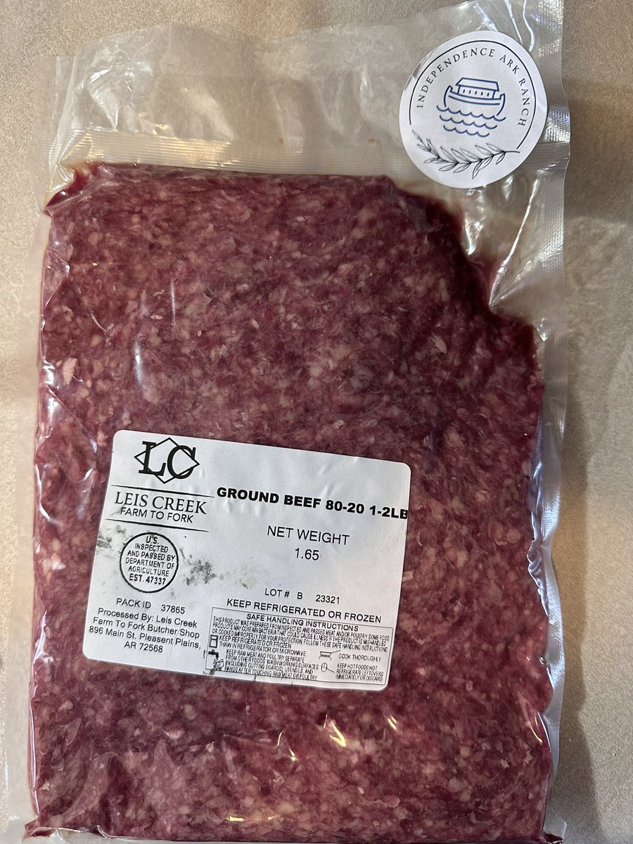 BamaBass's tweet photo. After my workout today I was craving a big ol’ juicy hamburger to break my fast with. 

Grabbed a pack of the @IndependenceArk Grass Fed beef and went to making some patties! Now I like my hamburgers thick, my kids not so much. 

Good thing they’re not home today! Sorry kids! 😜

Let me tell you something, this beef was soooo good y’all. Hit the spot and so juicy. Don’t take my word for it, let the pictures do the talking!